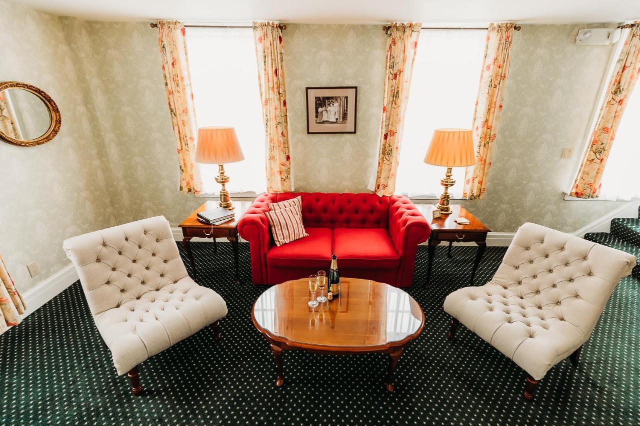 Sheboygan Falls The Rochester Inn מראה חיצוני תמונה